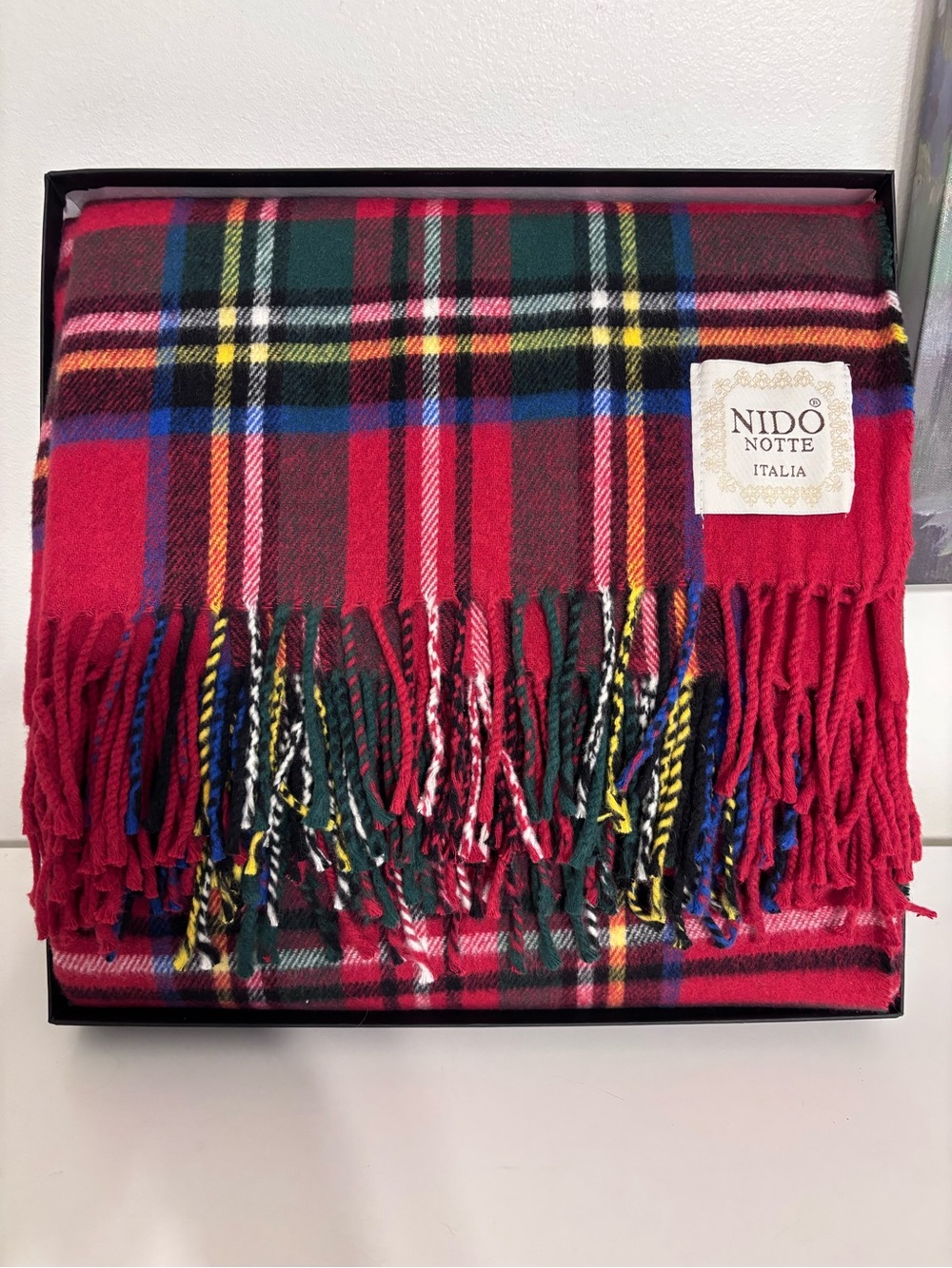 NIDO NOTTE Italy Tartan Plaid Throw Blanket 52x67 w/ Box Red Fringe Cotton Blend - Picture 2 of 8